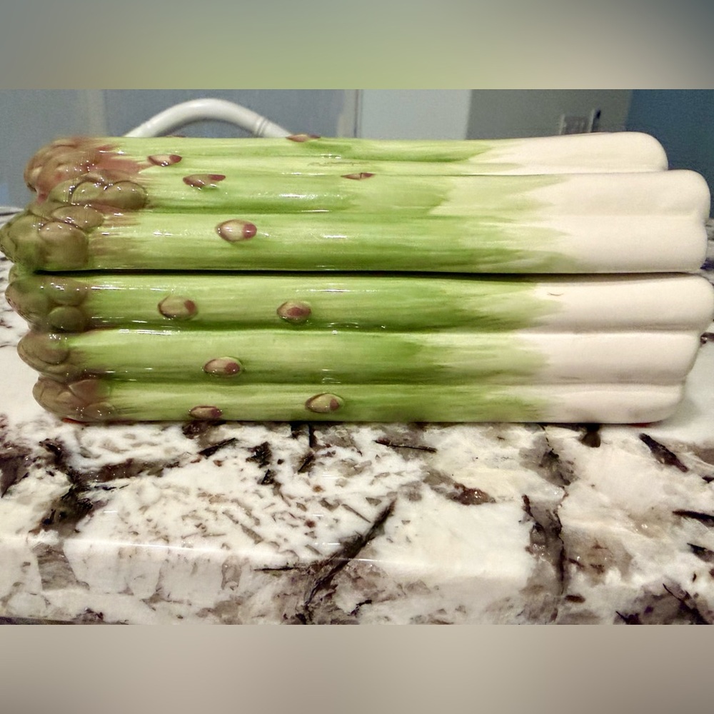 Fitz and Floyd Asparagus Dish